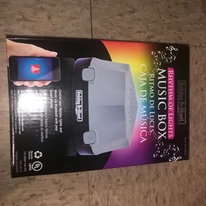 HOLIDAY BRILLIANT RHYTHM OF LIGHTS MUSIC BOX